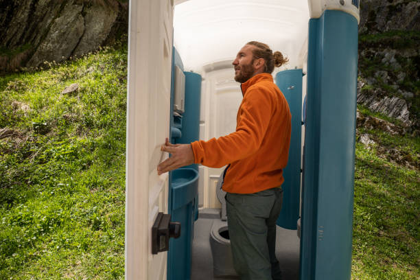 Best Construction site porta potty rental  in Corunna, MI