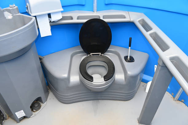 Best Portable restroom trailer rental  in Corunna, MI